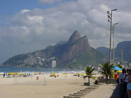 rio_de_janeiro-ipanema_beach