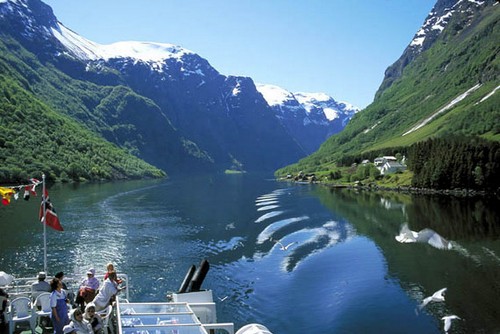 fiordos noruegos